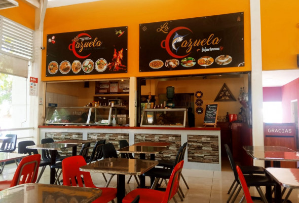 La Cazuela Bar Y Restaurante